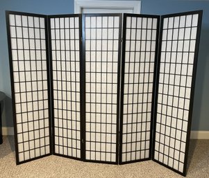 5 PANEL ROOM DIVIDER (2 OF 2)