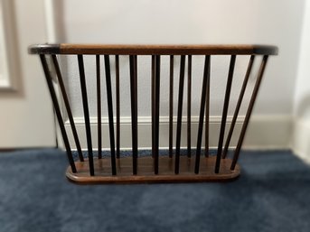 MID CENTURY ARTHUR UMANOFF STYLE WOODEN MAGAZINE RACK