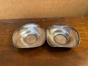 PAIR OF VINTAGE STERLING SILVER DISH BOWLS