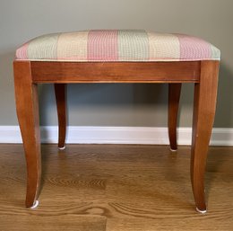 ETHAN ALLEN COUNTRY COLORS UPHOLSTERED VANITY BENCH