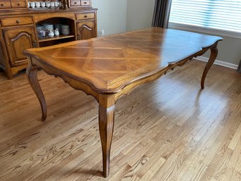 HEKMAN DINING TABLE