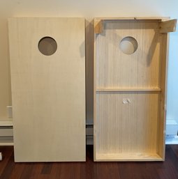 CORNHOLE GAME BOARD SET