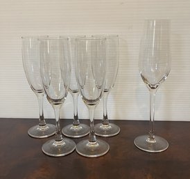 ASSORTED SET OF CHAMPAGNE FLUTE GLASSES