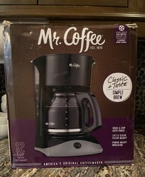 MR COFFEE 12 CUP COFFEE MAKER