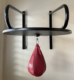 EVERLAST SPEED BAG WITH WALL MOUNT