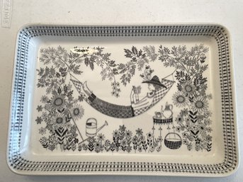 ARABIA RECTANGULAR EMILIA PATTERN SERVICE TRAY MADE IN FINLAND