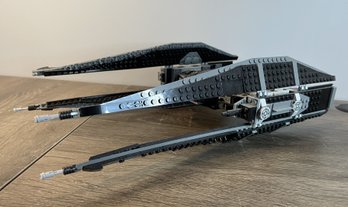 LEGO STAR WARS KYLO REN'S TIE FIGHTER