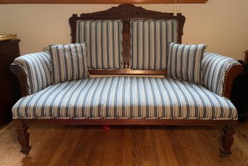 ANTIQUE REUPHOLSTERED VICTORIAN SETTEE