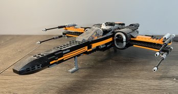 LEGO STAR WARS POE DAMERON'S X WING FIGHTER