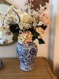 BLUE AND WHITE PORCELAIN GINGER JAR WITH LID