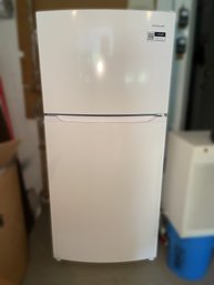 FRIGIDAIRE 13.9 CU FT TOP FREEZER REFRIGERATOR