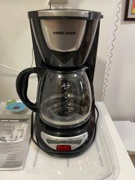 BACK & DECKER COFFEE MAKER