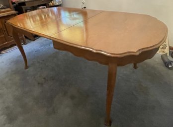 FRENCH PROVINCIAL CHERRY WOOD DINING TABLE