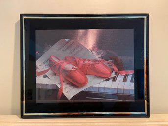 FRAMED PRINT 'BALLET SHOES ON PIANO KEYS'