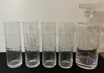 4 CLEAR HIGHBALL GLASSES AND DECANTER