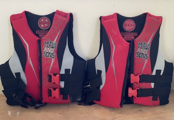 PAIR OF MAUI AND SONS YOUTH LIFE VEST