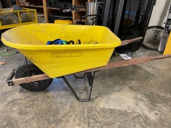 STANLEY WHEELBARROW YELLOW