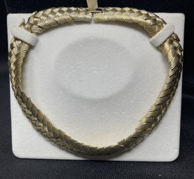 VINTAGE 1980'S 12 INCH GOLD TONE CHOKER