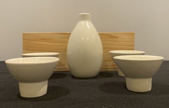 5 PC WHITE PORCELAIN SAKE SET BY HOM ART