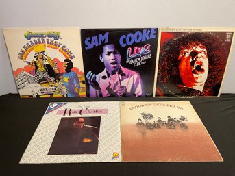 ASSORTED COLLECTION OF VINTAGE VINYL #26