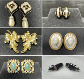 ASSORTED COLLECTION OF VINTAGE SIGNED CLIP-ON EARRINGS