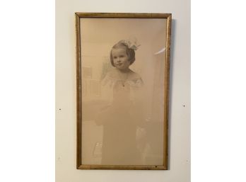 VINTAGE GOLD FRAMED PORTRAIT OF CHILD