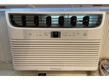 FRIGIDAIRE FFRE083WA1 8000 BTU ROOM AC