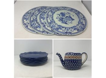 Blue Dish Set With Placemats And Pot