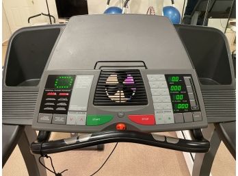 Pro Form Sport 1000 Treadmill