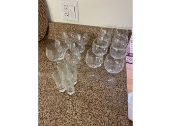 Mixed Lot Of Wine & Shot Glasses