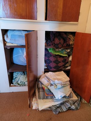 R 13 Cabinets Full Of Linens, Sheets, Throw Blankets, Baby Blankets, And Other Items