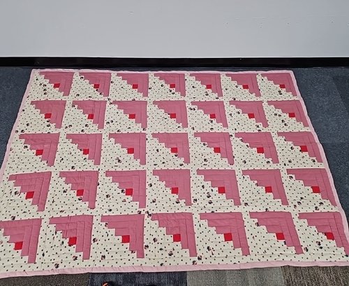 BNH Lot To Inlcude Pink Medium Quilt