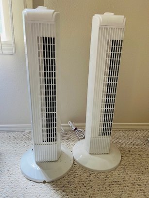 RM4 Two Oscillating 28in Tower Fans
