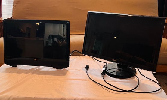 R7 Two Computer Monitors LCD Asus/Dell