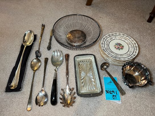 R3 Collection Of Silverplate Serveware And Seven Atlas USA China Plates