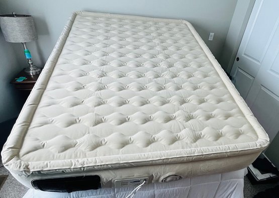R8 Full Size Aerobed Auto Air Mattress Bed With Bag