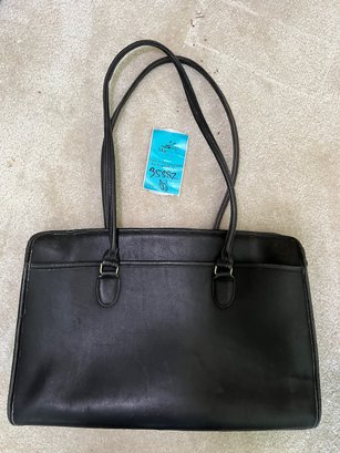 R1 Coach Black Leather Large Handbag