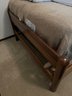 R3 Wooden Headboard/footboard And Rails Twin Bed. Includes Mattress, Boxspring, Linens And Blankets