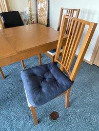 Casual Dining Room Table And Chairs