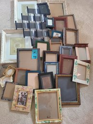 Various Sizes Picture Frames