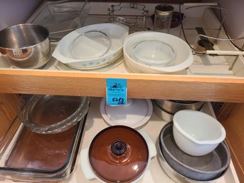 Several Vintage And Newer Pyrex Baking Dishes, Anchor Hoking Bakeware, Other Mixing Bowls And Baking Pans.
