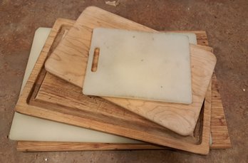 Various Wood And Plastic Cutting Boards