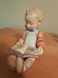 Vintage Hummel Goebel Bookworm Figurine