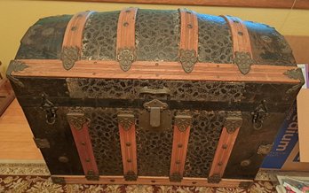 Vintage Trunk With Linens, Birthday Supplies