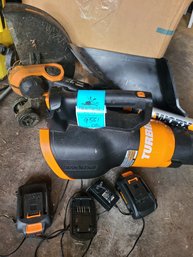 Battery Operated Worx Leaf Blower And Weed Eater