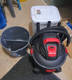Shop Vac, Cleaning Bucket, Wastebasket With Lid. Large Floormat