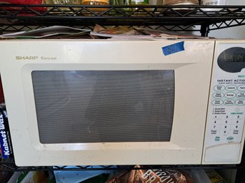 Sharp Carousel Microwave.