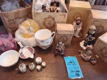 Yesterday's Child Collection Figurines In Original Box,  Tea Cup And Miniature Tea Cup Set, Boyd's Bears