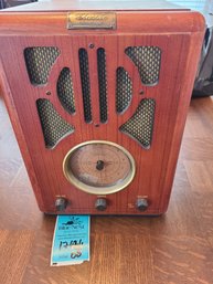 Living Solution Am/fm Radio Classic Collectable