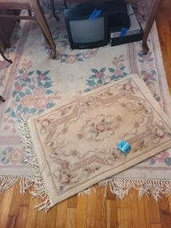 Area Rug  Measuring About 5ft X 10ft With Matching Small Rug About 2ft X 3ft
